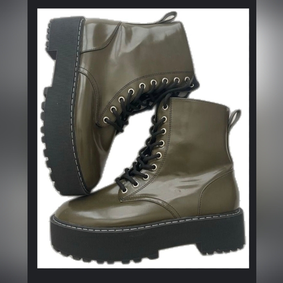 H&M Divided Platform Boots Hunter Green/Black Side Zip Women’s 6 EUC - Picture 1 of 6